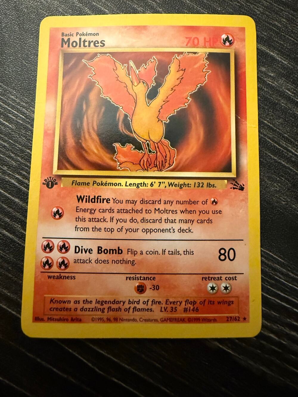 Pokémon Ungraded 1st Edition Moltres (27/62) 1999 Fossil Expansion Card